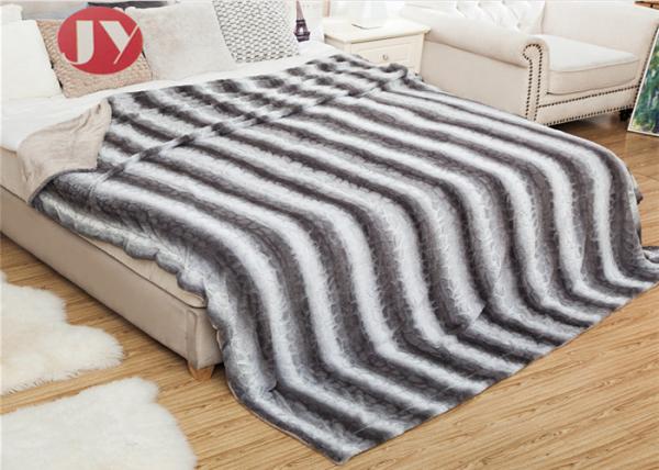 Custom Size 100% Polyester PV Fur Blanket Printed Thick Faux Brown King Size For