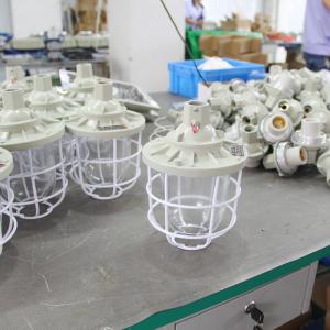 China Explosion Proof HID Light Source Copper free Aluminum Housing for Petrochemical Facilities factory