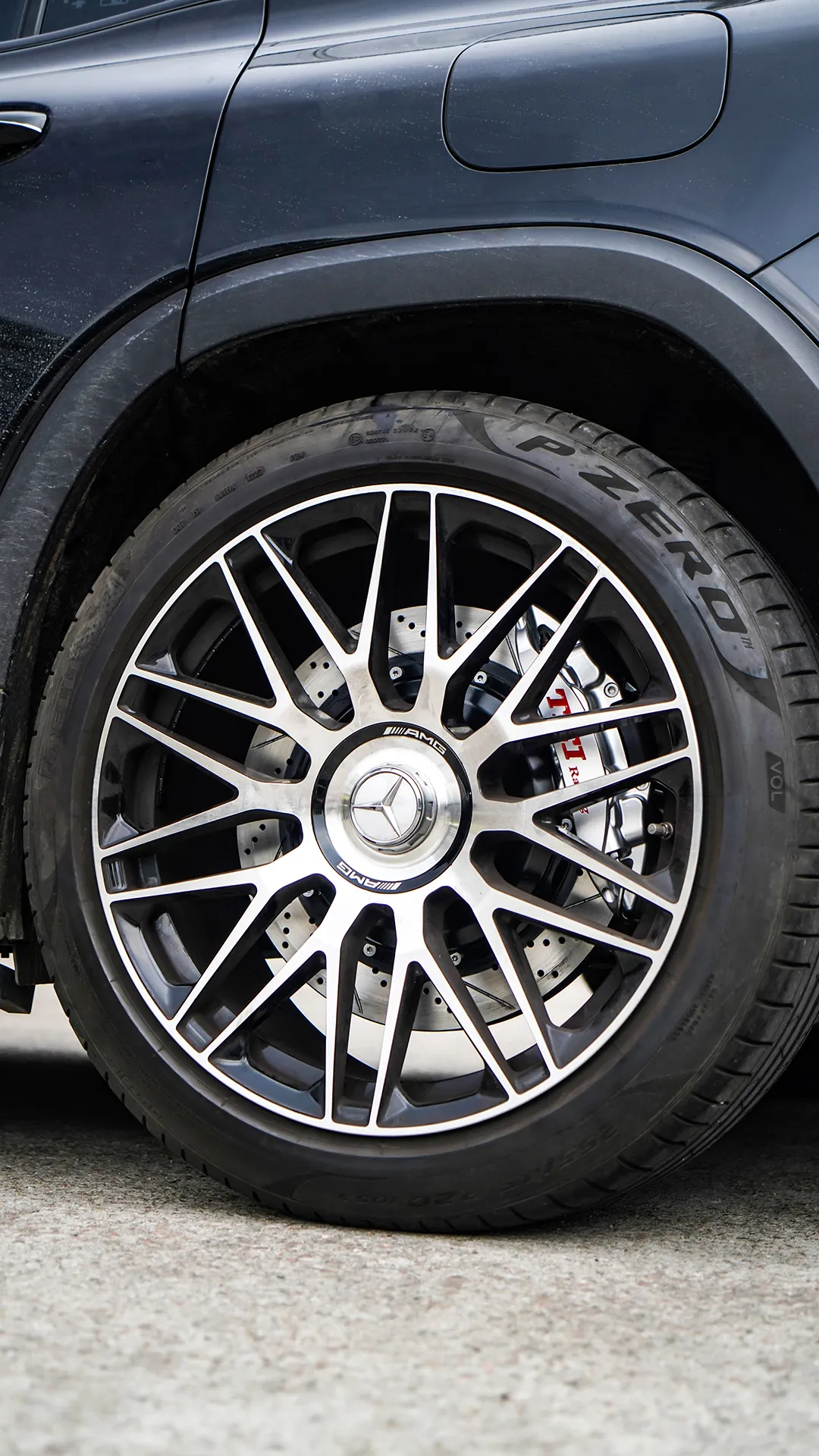 Front 6 Piston And Rear 4 Piston Caliper BBK Auto Brake System For Mercedes-Benz GLB 20 Inch Rim