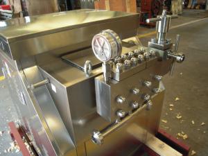 China High Pressure Dairy Homogenizer With Manual Operating Weare Resistance factory