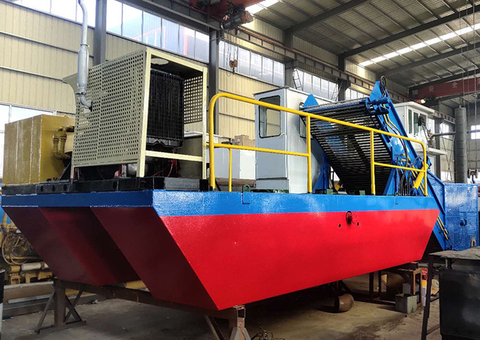 10 Cubic Capacity Water Hyacinth Harvester Is Designed To Be Ten Meters Weed Harvester For Lakes