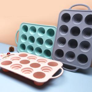 China Easy Release Versatile 12 Cavity Silicone Cake Mould factory