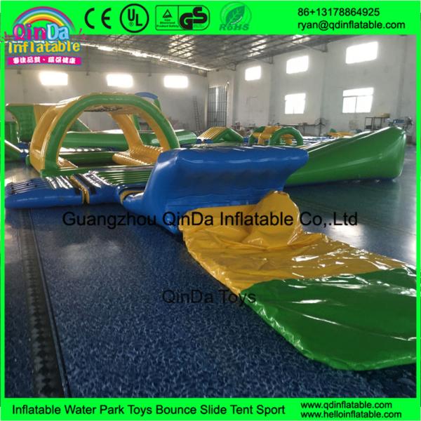 Giant Inflatable Water Park for adults, Floating Inflatable Aqua Park Adventure