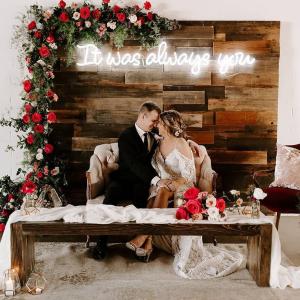 China Free Design Warm Romantic Custom Made LED Letter Wedding Neon Light Neon Signs factory