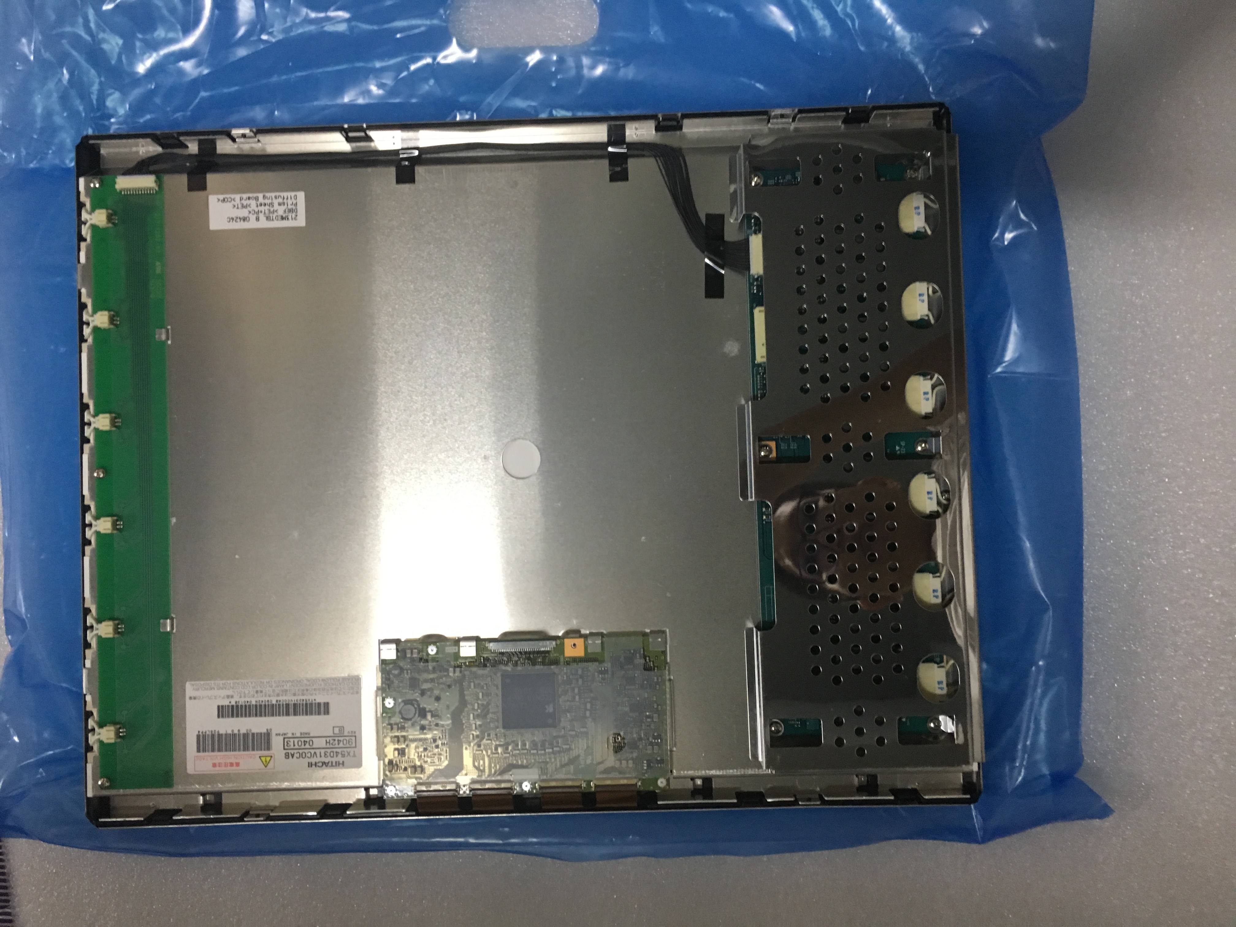 HITACHI Medical Imagine Industrial LCD Display TX54D31VC0CAB 20 Pin 1600*1200