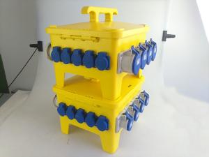 China IP 67 Electrical Distribution Box 37 * 34 * 33cm Dimension 24 Way Poles factory