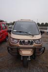 China200cc Luxury Vacuum Truck Luoyang Closed Cabin 3 Wheel CarTuc Tuc Scooter
