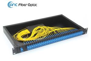 China 1x32 PLC Fiber Optic Splitter , 1U 19&quot; Rack Mount With 2.0mm SCPC Connector factory