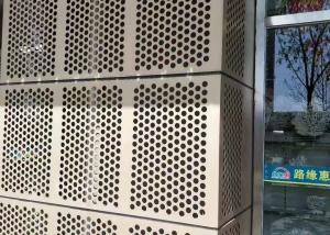 China SS306 Decorative Perforated Wire Mesh 26 Gauge 2.5mm Thickness factory