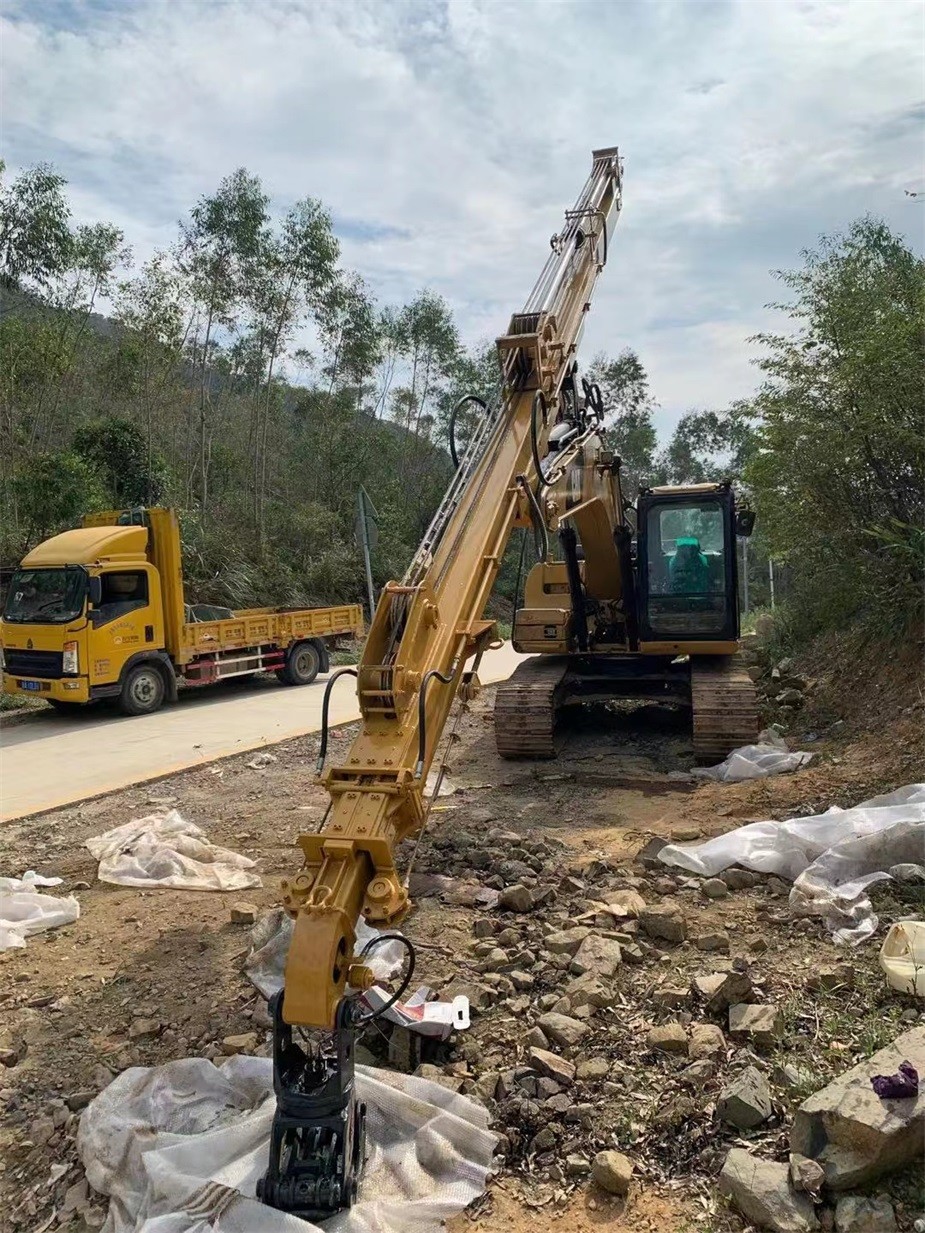 CAT315 Sturdy Excavator Telescopic Boom 25m Long Reach Heavy Duty