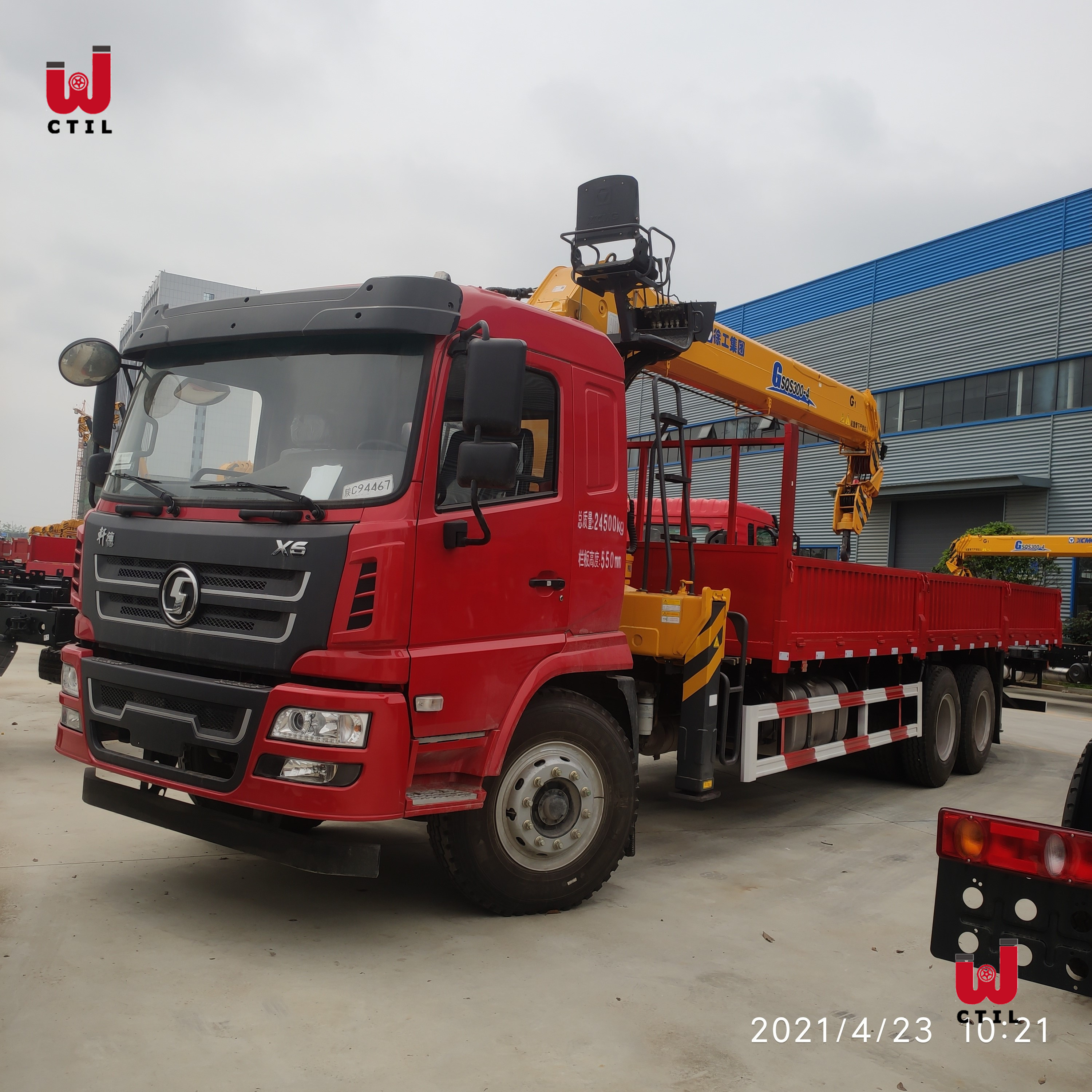 Truck mounted crane