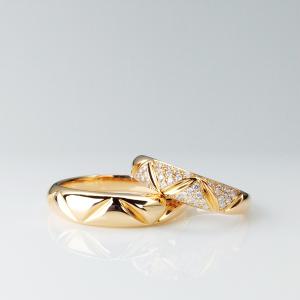 China 18k Gold Round Thick Texture 8.9g Matching Promise Rings factory