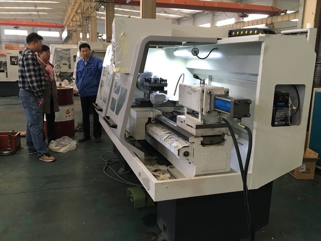 Taper Surface Metal Cnc Turning 340mm Programmable Metal Lathe