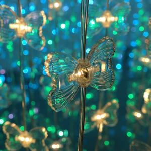 China 10.8lm/W Luminous 3D Pixel Led Butterfly Lights For Shopping Mall Decoration factory