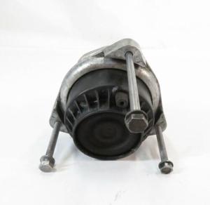 China 22116775906 BMW Engine Mount For 2009-2012 BMW 750LI F01 F02 F07 F10 F11 4.4L factory
