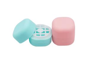 China Square Plastic Lip Balm Tube 7g Plastic Empty Lip Balm Tube Wholesale factory