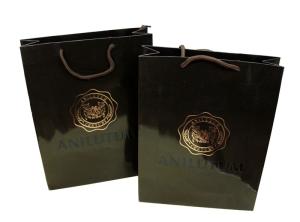 China Shining Coated Twenty 210g Artpaper / Paper Carry Bag For Shopping Packaging factory