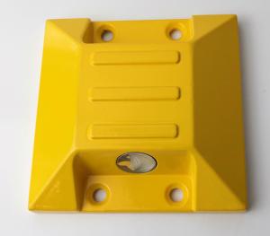 China 1000m Total Station Instrument Parts 10cm Metal Square Road Prism factory