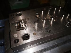 China Progressive Die Stamping Process Mechanical Power Press Electrical Outlet Box factory