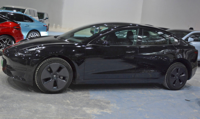 2022 Tesla Model 3 Version High Performance EV All-Wheel-Drive Version Medium Car