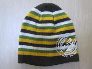 China Acrylic Hat for Children--Classic Style with Hot Screen--Outside and Winter--Jacquard Hat factory