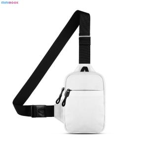 China Polyester Sports Crossbody Purse for Men and Women All Seasons Mini Chest Bag factory