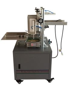 China Hand Push Semi Automatic 3200W Sticky Box Cookie Box Sealing Machine factory
