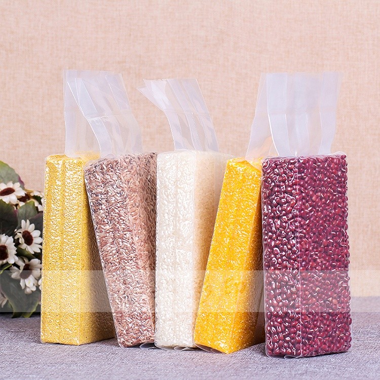 BPA Free 100 Microns Stand Up Packaging Pouches For Dog Food , PE Custom Printed Food Packaging Bags