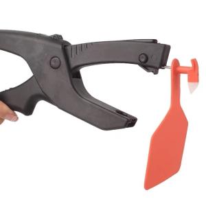 China One Piece Animal Identification Ear Tags Plier Applicator Ergonomic factory