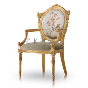 China Antique Accent Wooden Armchair Royalty Living Room Leisure Arm Chair factory