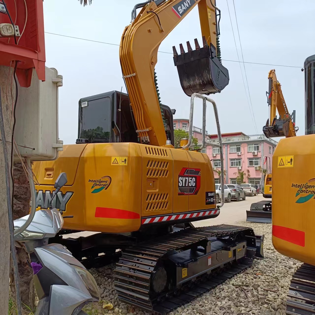 SANY SY75C Pro Excavator 7 Ton Operating Weight Original Hydraulic Pump and Used Unit