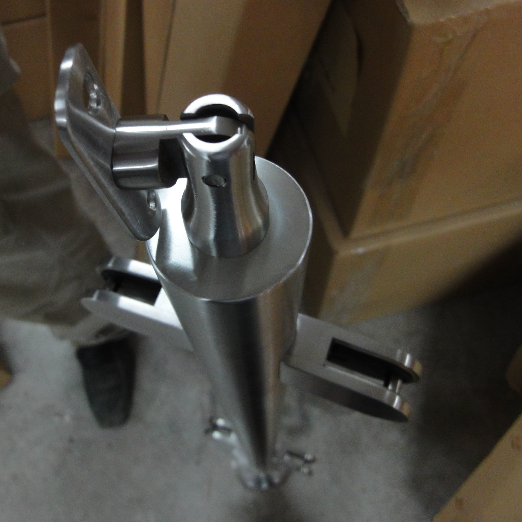 High Speed Rail Mounted Handrail Glass Balustrade With High Durability Over 5 Years