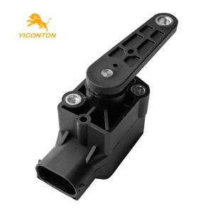 China New Sensor Adjustable Top Rear Spring Air Suspension 0105427717 factory