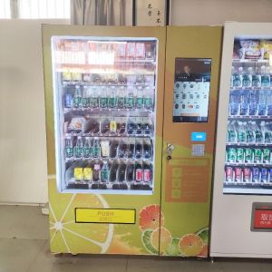 Unmanned 24Hour Automatic Vending Machine Snacks And Drinks Intelligent Card