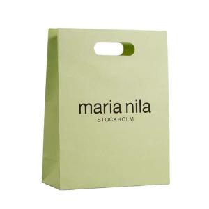 China CMYK Garment Shopping Bag With Die Cut Handle Custom Logo factory