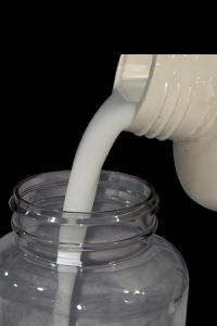 China Economical Interior And Exterior Paint Styrene Acrylic Paint Emulsiona Strong Adhesion factory