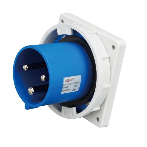 IP44 Weather Resistant Industrial Socket Plug , Panel Mounted Industrial 3 Pin