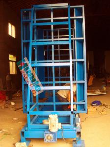 China Warehouses Automated Self Storage Systems Blue Pallet Tidier Pallet Fetcher factory