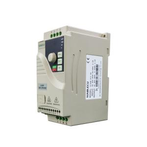 China 220V 0.75KW 1HP VFD Single Phase Output 50HZ 60HZ Mini Type factory