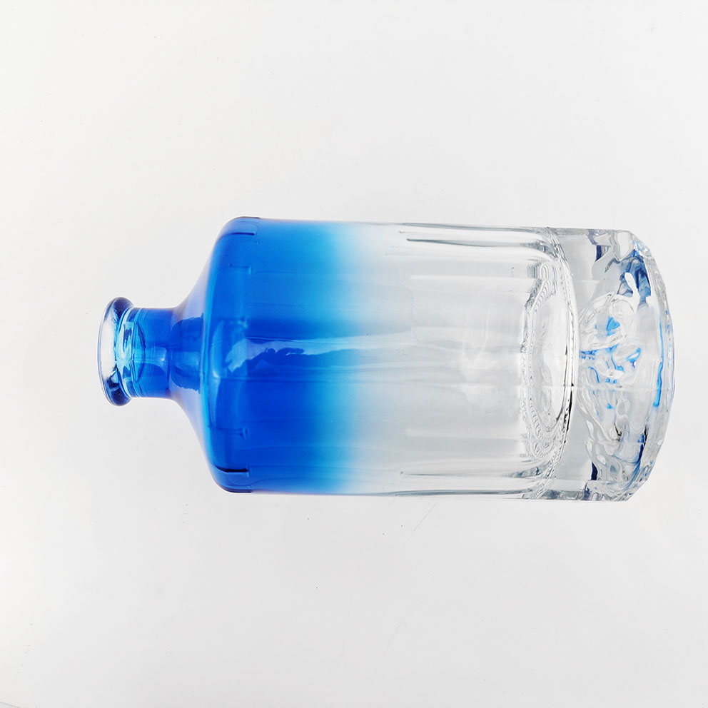 500ml Glass Whiskey Bottles for Vodka Gin Whiskey Sealing Type Cork Sample Provided