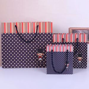 China Customised cheap paper bag for children's clothing packaging shopping bags factory