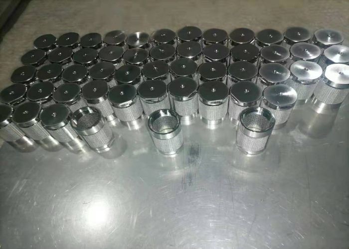 ISO9001:2000 15um Sintered Filter Cartridge For Oil Filter