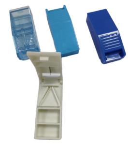 China Portable Pill Dispenser Box Medication Tablet Cutter Drug Chemical Mini For Seniors 2 Case factory