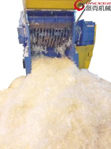 China 30kW Industrial Plastic Shredder PP PE Hard Films Energy Saving 26 Rotating Blade factory