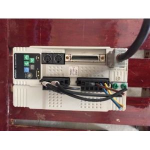 R88D-GT15H-Z OMRON Servo 50 W up to 15 kW Drive input provides application versatility