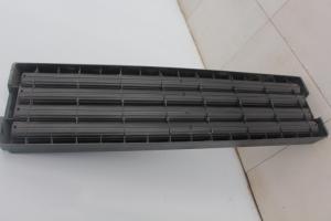 China Two Lines Drainage Hole Plastic Core Tray With Black Channel High Intensity factory