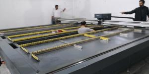 China UV Digital Flat Engraving System, Industrial Flatbed Laser Engraver Textile Engraving Machine factory