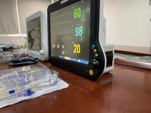 China Medical Multipara ICU Cardiac Monitor Multi Language With Touch Screen factory