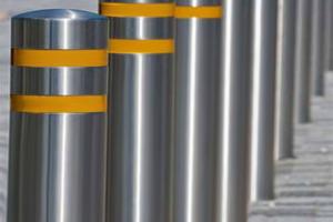 China Civilian / Military Stainless Steel Bollards With Various Control Method Available factory
