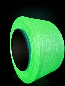 China green Glow Yarn For Crocheting 8 Hours Glowing Time Skin Safe factory